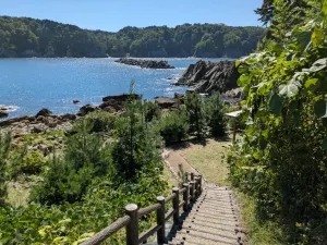 The coastal promenade leading to Sanno-iwa on the Michinoku Coastal Trail