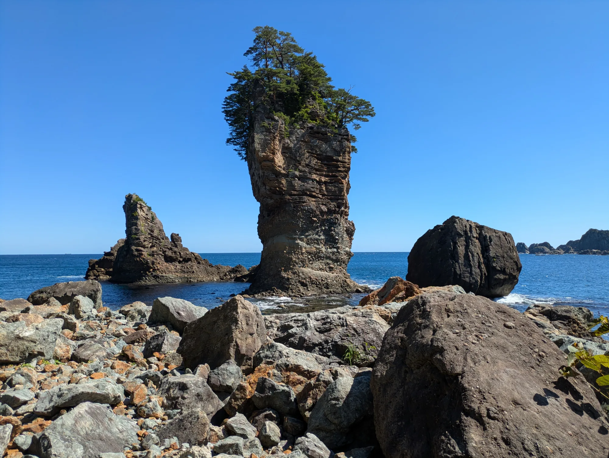 Sanno-iwa, the iconic three-king rock formation on the Michinoku Coastal Trail, Sanriku Coast
