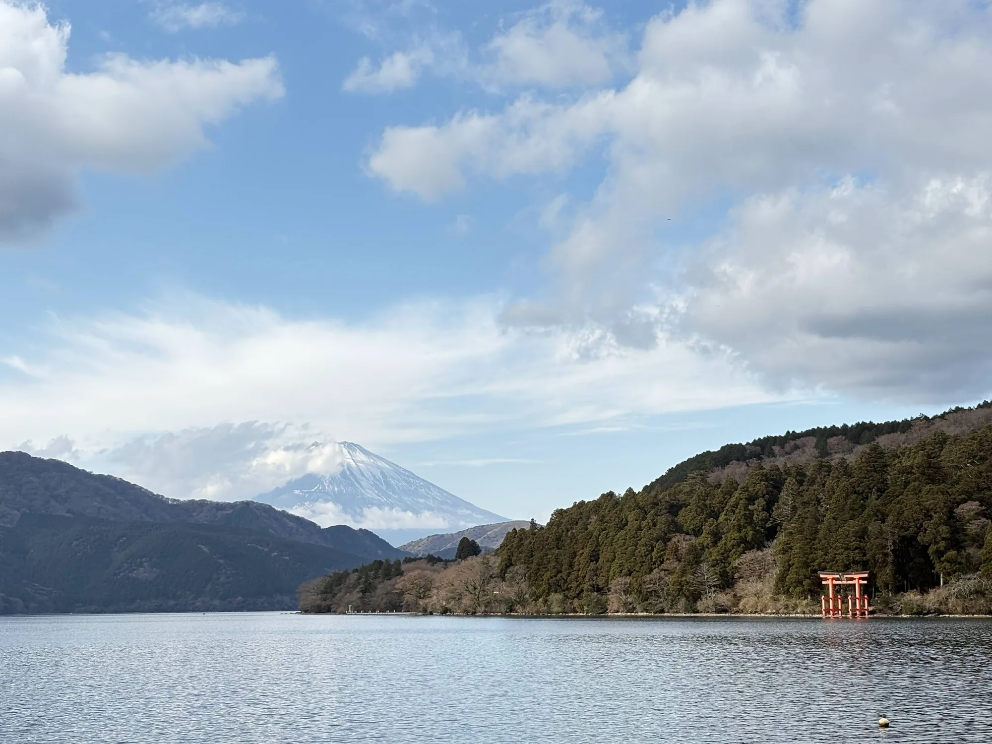 tokaido-traditional-culture-contemporary-art-day1-ashinoko-lake-03